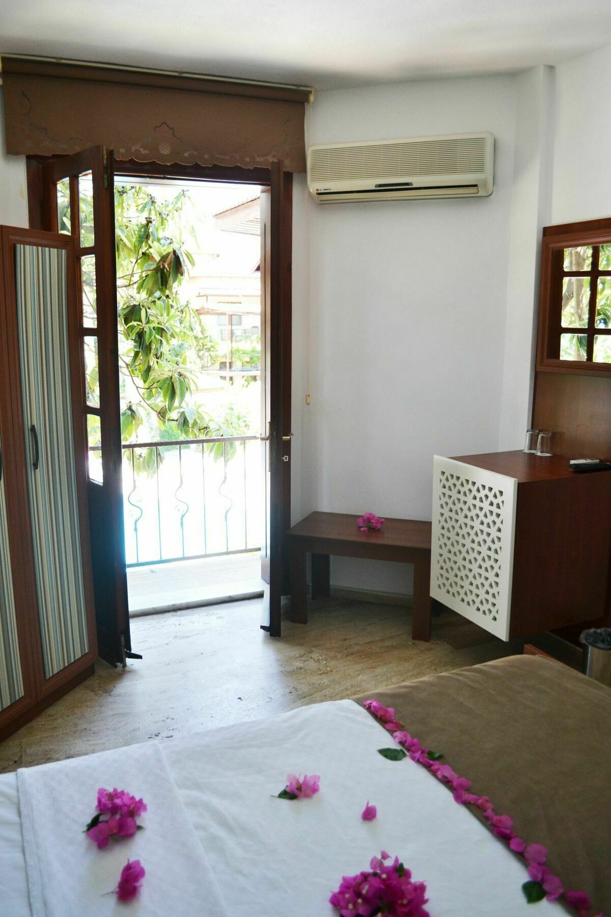 Oskay Hotel Dalyan Eksteriør bilde